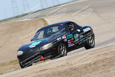 media/Apr-30-2022-CalClub SCCA (Sat) [[98b58ad398]]/Group 2/Race (Grapevine)/